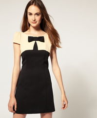 姐妹們，沖啊！精品外貿(mào)服裝限時(shí)大搶購(gòu)，全場(chǎng)低至80元！